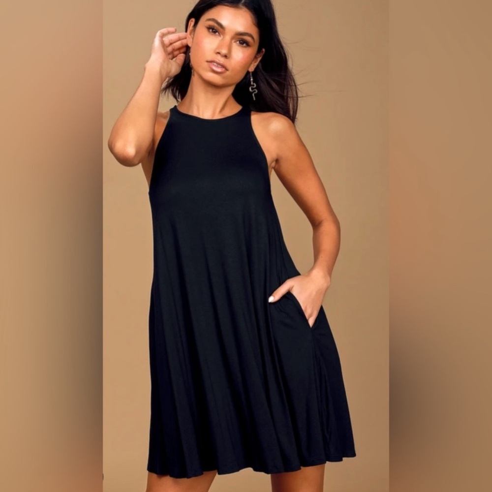 Size Small Lulus Black Tupelo Dress - sold out online!
